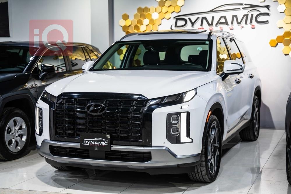 https://cdn.iqcars.ioa2e1c9f5-3dde-4e5b-bc7b-3d41953e0713_3.jpg